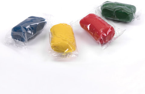 Пластилин на растительной основе (тесто для лепки) ПИФАГОР, 4 цвета, 240 г, пластиковый стакан, 104543