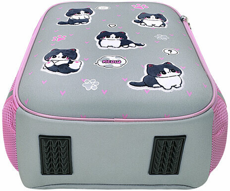 Ранец BRAUBERG LIGHT, 1 отделение, с брелоком, "Cat patches", плюшевые нашивки, 36х26х13 см, 272030