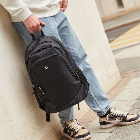 Рюкзак BRAUBERG B-TR1606 для старшеклассников/студентов, 22 л, черный, "Навигатор", 30х17х45 см, 225291