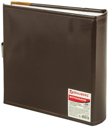 Фотоальбом BRAUBERG на 200 фото 10х15 см, под гладкую кожу, бумажные страницы, застежка, темно-коричневый, 390479