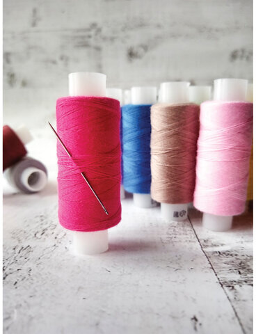 Набор швейных ниток, 30 цветов по 200 м, в боксе, 40 ЛШ, ОСТРОВ СОКРОВИЩ, 662787