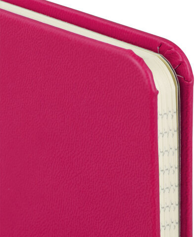 Блокнот А5 (148x218 мм), BRAUBERG "Metropolis X", под кожу, 80 л., резинка, клетка, малиновый, 111034