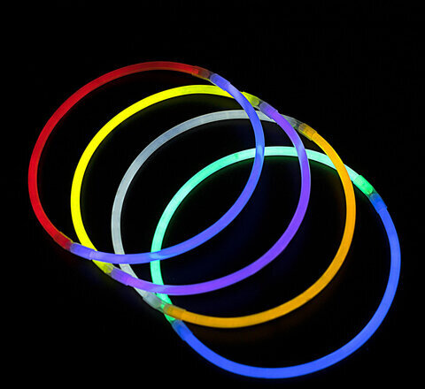 Светящиеся (неоновые) палочки-браслеты "100 шт. + 5 в ПОДАРОК!" в тубе, ЗОЛОТАЯ СКАЗКА, 662596