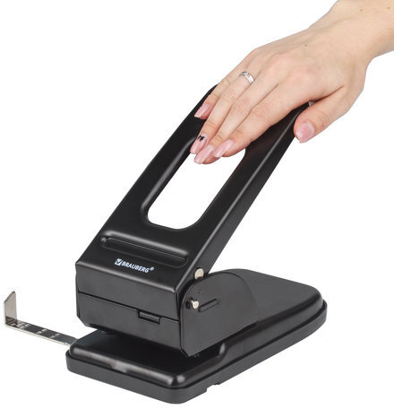 Дырокол металлический МОЩНЫЙ BRAUBERG "Heavy duty", до 60 листов, черный, 226868