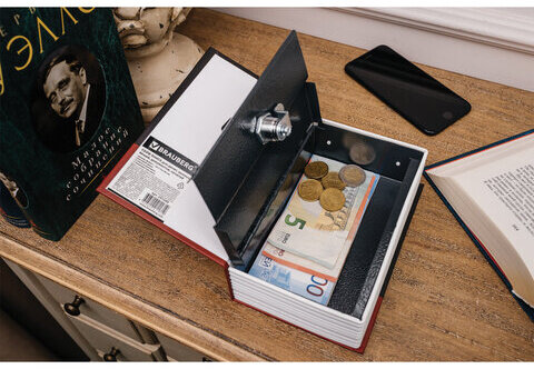 Сейф-книга К. Маркс "Капитал", 55х115х180 мм, ключевой замок, BRAUBERG, 291049