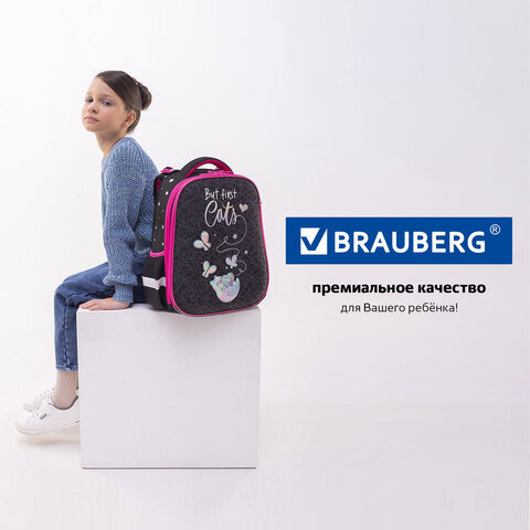 Ранец BRAUBERG LUMINOUS, 2 отделения, с брелоком, "Cats first", СВЕТЯЩИЙСЯ РИСУНОК, 38х29х16 см, 271367