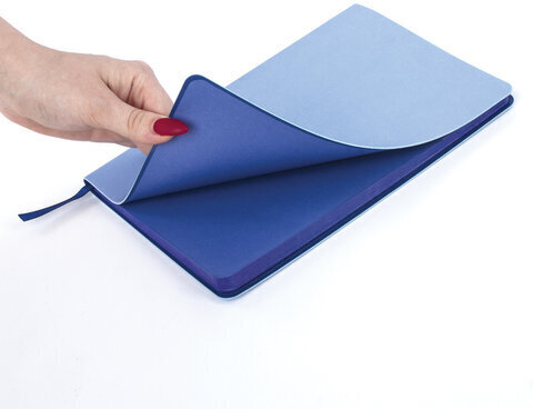 Блокнот А5 (148x218 мм), BRAUBERG "Metropolis Mix", под кожу, 80 л., клетка, голубой, 111040