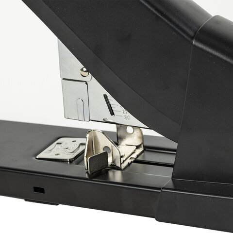 Степлер МОЩНЫЙ до 210 листов BRAUBERG "Heavy Duty Extra", скобы № 24/6-23/24, 270554