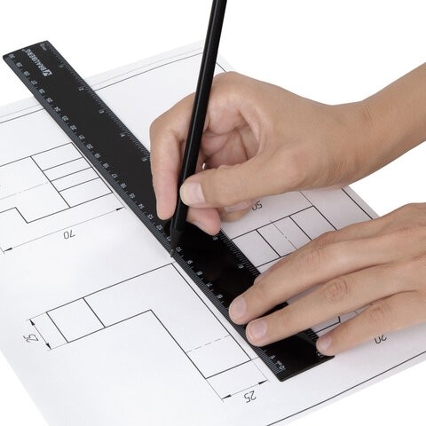 Линейка пластиковая 30 см, BRAUBERG, черная, 210837