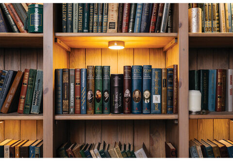 Сейф-книга "Приключения Шерлока Холмса", 57х130х185 мм, ключевой замок, BRAUBERG, 291056, 43