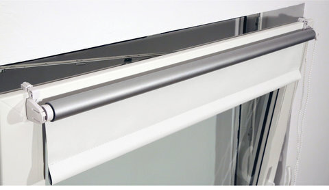 Штора рулонная светонепроницаемая (Блэкаут) BRABIX 120х175 см, белый/серебро, 606017