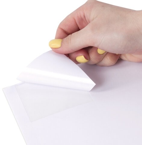 Этикетка самоклеящаяся 67х46мм, 18 этикеток, белая, 80 г/м2, 100 листов, STAFF, 115180