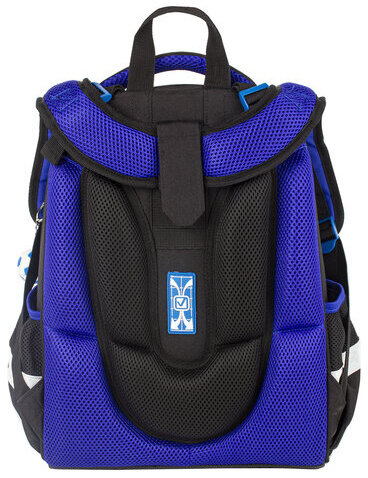 Ранец BRAUBERG PREMIUM, 2 отделения, с брелком, "Football champion", 3D панель, 38х29х16 см, 229911