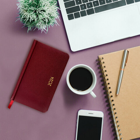 Еженедельник датированный 2024 МАЛЫЙ ФОРМАТ 95х155 мм А6, BRAUBERG "Select", балакрон, бордовый, 115049