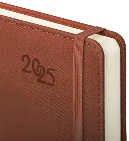 Ежедневник датированный 2025 А5 138x213 мм, BRAUBERG "Optimal", под кожу, резинка-фиксатор, держатель для ручки, коричневый, 115895