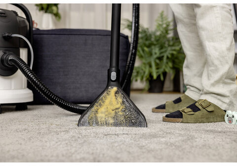 Пылесос моющий KARCHER SE 4, потребляемая мощность 1000 Вт, белый, 1.081-150.0