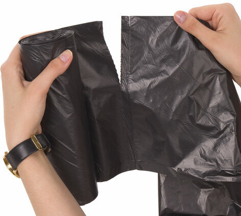 Мешки для мусора 180 л черные в рулоне 10 шт., ПВД 24 мкм, 80х106 см, ЛЮБАША эконом, 605336