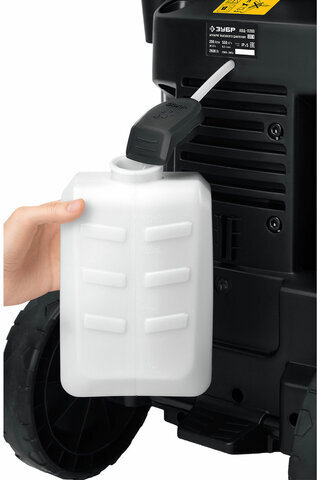 Минимойка ЗУБР АВД-П200, мощность 2,6 кВт, давление 200 бар, шланг 8 м