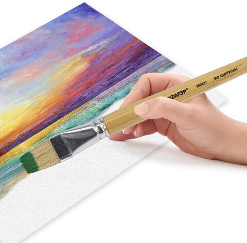 Кисть ПИФАГОР, ЩЕТИНА, плоская, № 24, деревянная лакированная ручка, пакет с подвесом, 200881