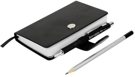 Скетчбук, белая бумага 140 г/м2 90х140 мм, 80 л., КОЖЗАМ, застежка, BRAUBERG ART CLASSIC, черный, 116459