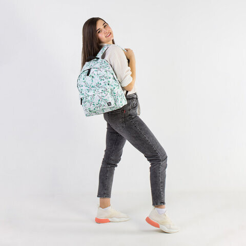 Рюкзак BRAUBERG универсальный, сити-формат, "Spring", 20 литров, 41х32х14 см, 270793