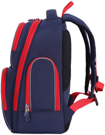 Рюкзак BRAUBERG CLASSIC, легкий каркас, премиум материал, "Wild wolf", синий, 37х32х21 см, 271393